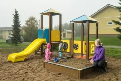 ABC Lekeapparat med sandkasse Lisa