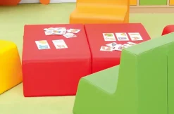 Barnebord lite rødt