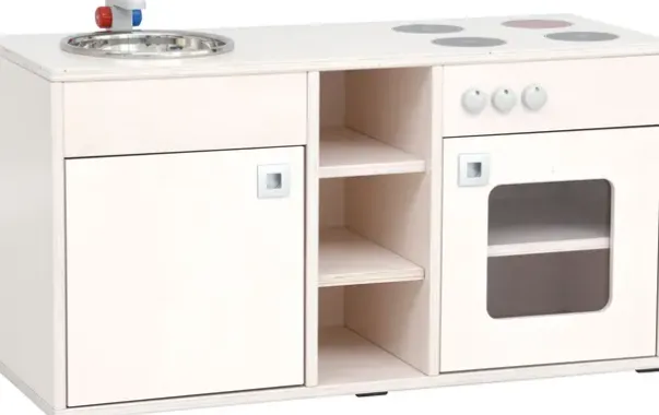 Bianca lekekjøkken uten sokkel