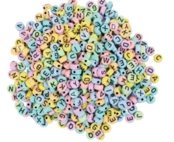 Bokstavperler pastell