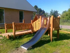 Core lilleputtby i robiniatre