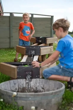 Core vannlek med trekantkar