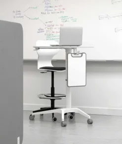 Gustav justerbart arbeidsbord