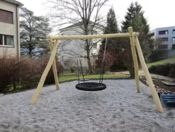 Huskestativ for fuglerede