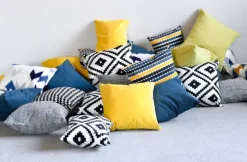 Kvadrat pute mønstret