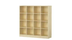 Labyrint reol 16 rom med sokkel bjørk