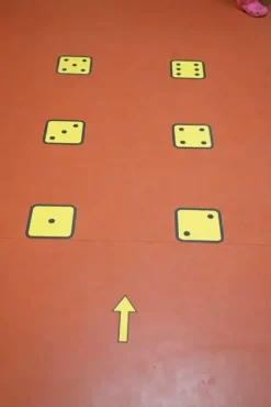 Lek og læring på gulv