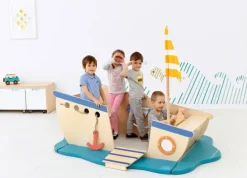 Lekebåt med madrasser