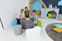 Linne puffsett med bord