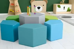 Ludde puffsett med bord