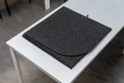 Lyddempende bordskjerm