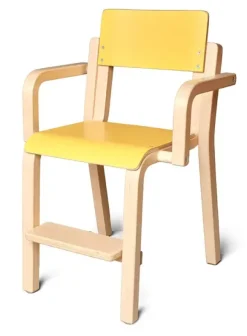 Maia stol med fotbrett Gul