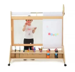 Mobilt staffeli med plexiglass