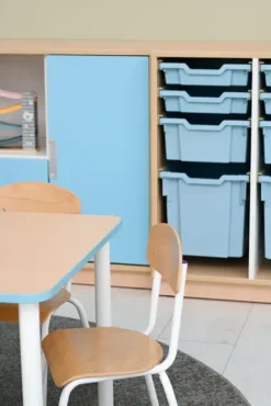 Quadro plastskuff liten lys blå