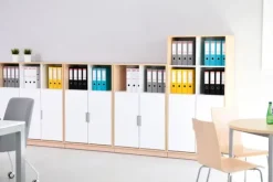 Quadro stor dør til yttervegg hvit