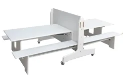 Sammenleggbart bord med benker