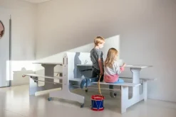 Sammenleggbart bord med benker