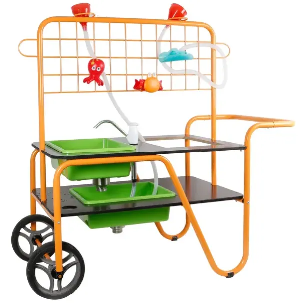 Sand- og vannbord mobilt