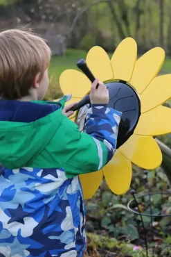 Sunflower petal drum forankring i jord