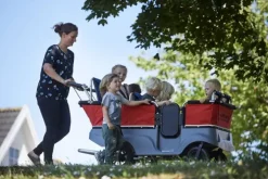 Turtle barnebuss med 6 seter