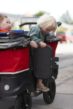 Turtle Lux barnebuss med 4 seter