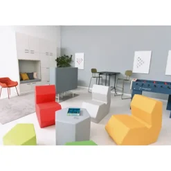 Zen skapseksjon med lesehule